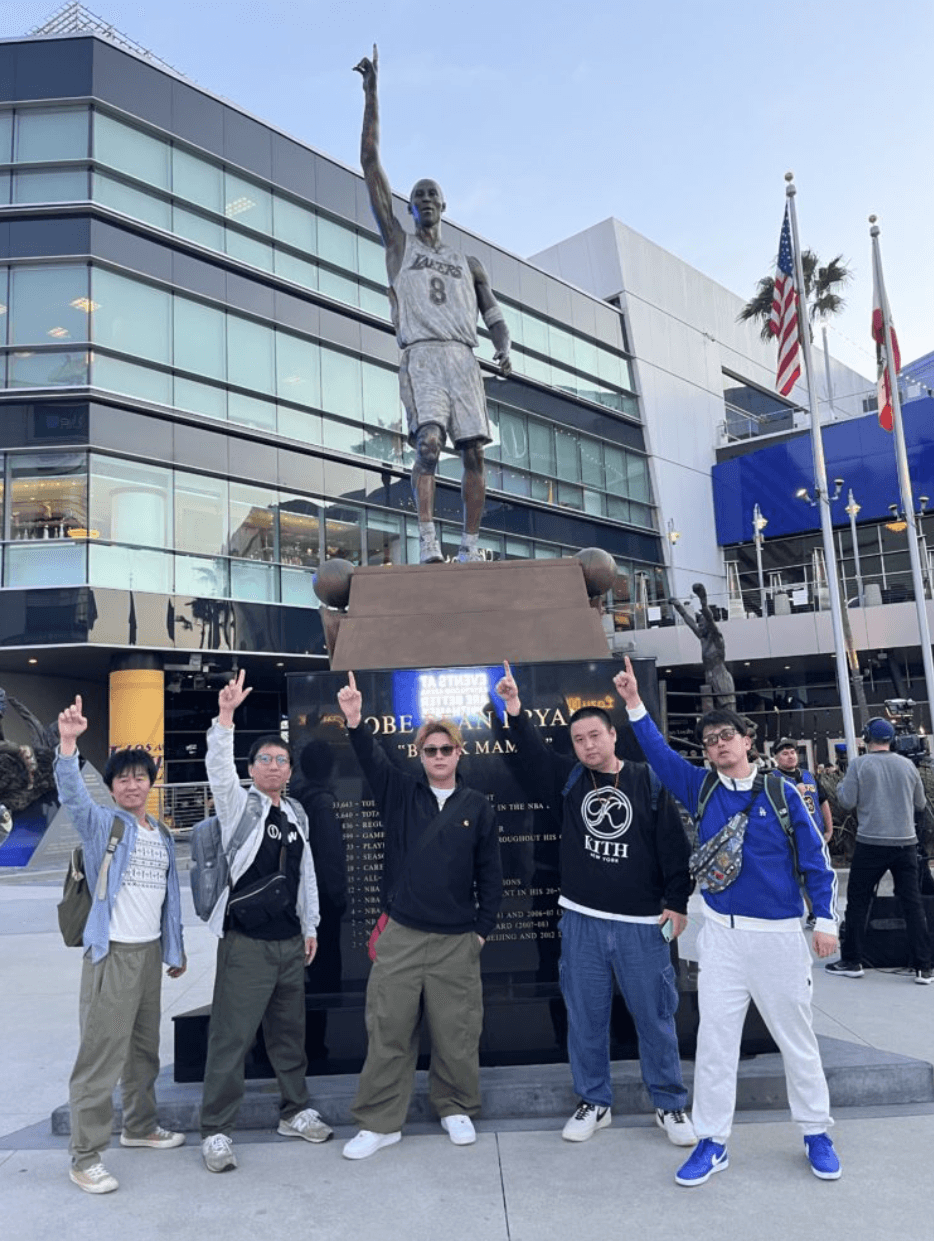 Los Angeles Lakers tour